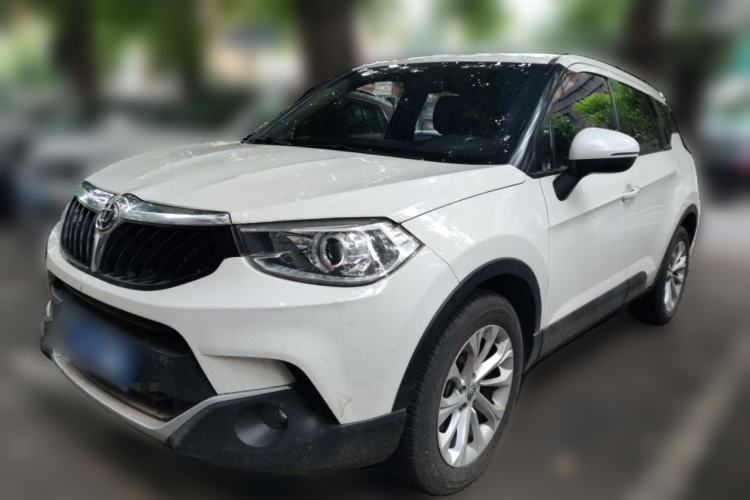 Used Brilliance V3 2016 1.5L Automatic Smart Version Guazi used car, China used car export, Used car for sale, Used cars, Cheapest cars for sale