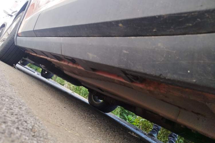 Used Brilliance V3 2016 1.5L Automatic Smart Version Chassis Front Right