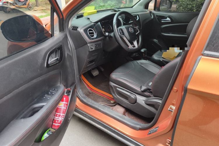 Used Brilliance V3 2016 1.5L Automatic Smart Version Driver Seat