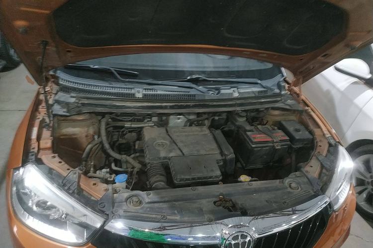 Used Brilliance V3 2016 1.5L Manual Smart Version Engine Bay