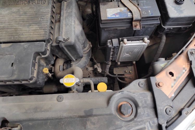 Used Brilliance V3 2016 1.5L Automatic Smart Version Engine Bay Left