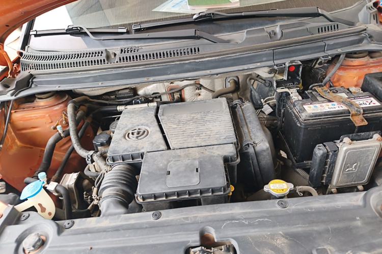 Used Brilliance V3 2016 1.5L Automatic Smart Version Engine Bay