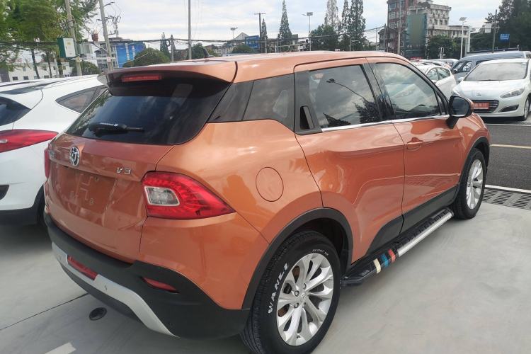 Used Brilliance V3 2016 1.5L Automatic Smart Version Exterior 3