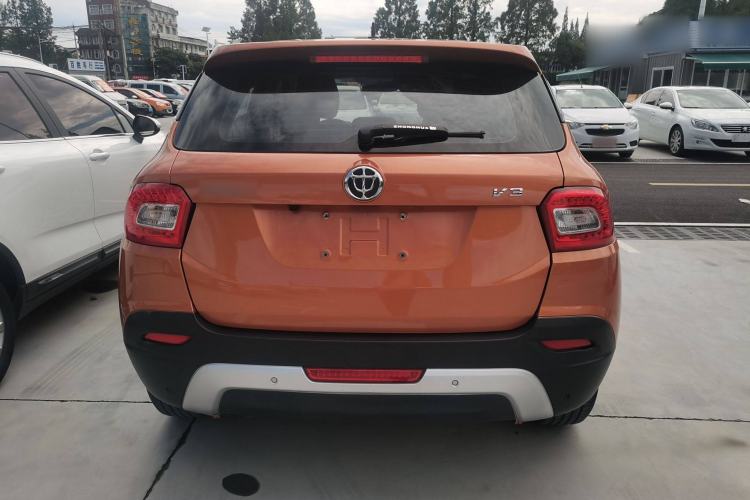 Used Brilliance V3 2016 1.5L Automatic Smart Version Exterior 4