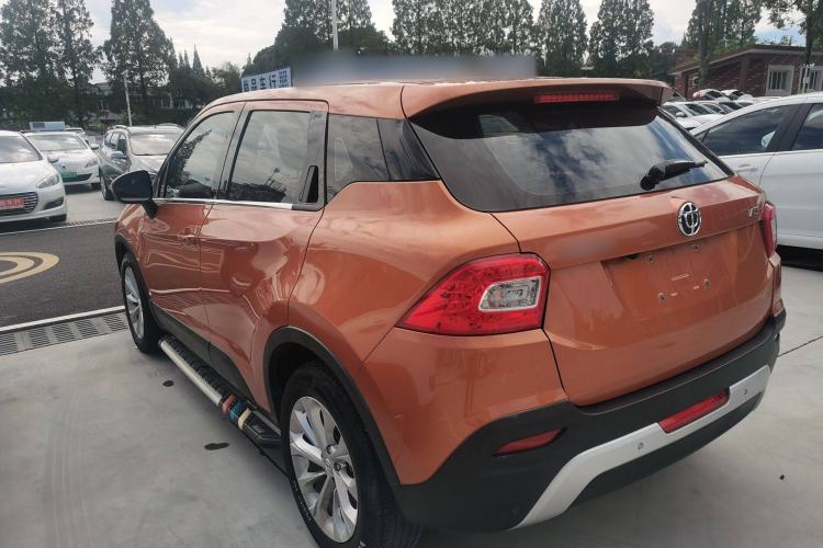 Used Brilliance V3 2016 1.5L Automatic Smart Version Exterior 5
