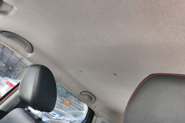Used Brilliance V3 2016 1.5L Automatic Comfort Model Headliner