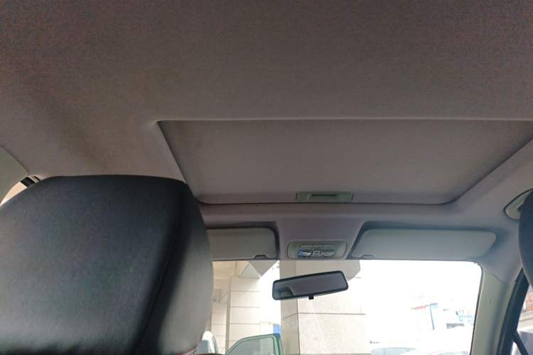 Used Brilliance V3 2016 1.5L Automatic Smart Version Headliner