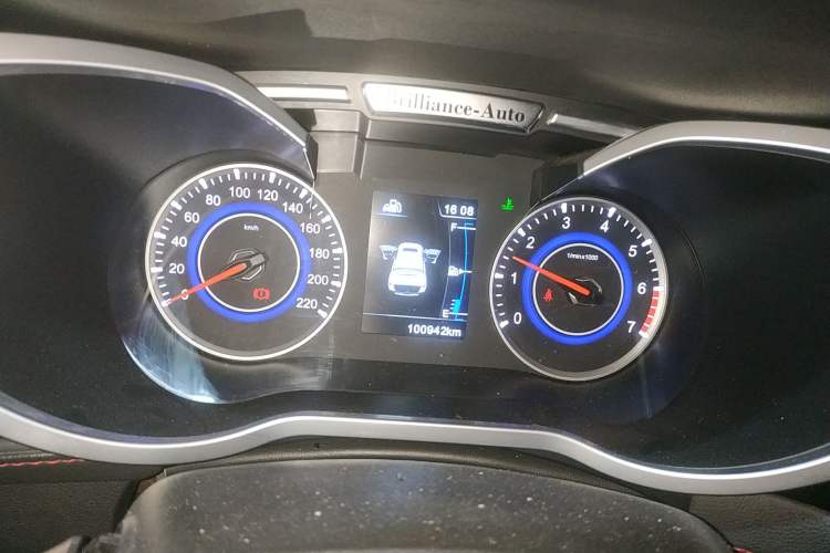 Used Brilliance V3 2016 1.5L Manual Smart Version Instrument Cluster