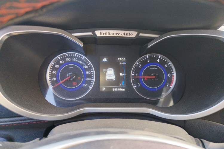 Used Brilliance V3 2016 1.5L Automatic Smart Version Instrument Cluster
