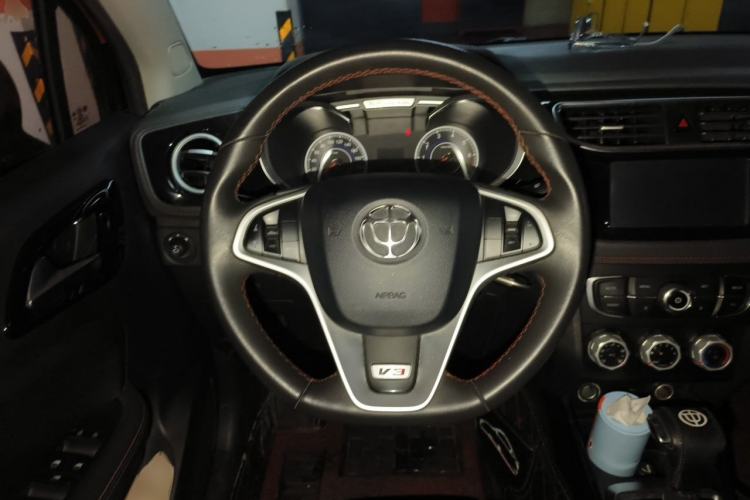 Used Brilliance V3 2016 1.5T Automatic Elite Model Steering Wheel
