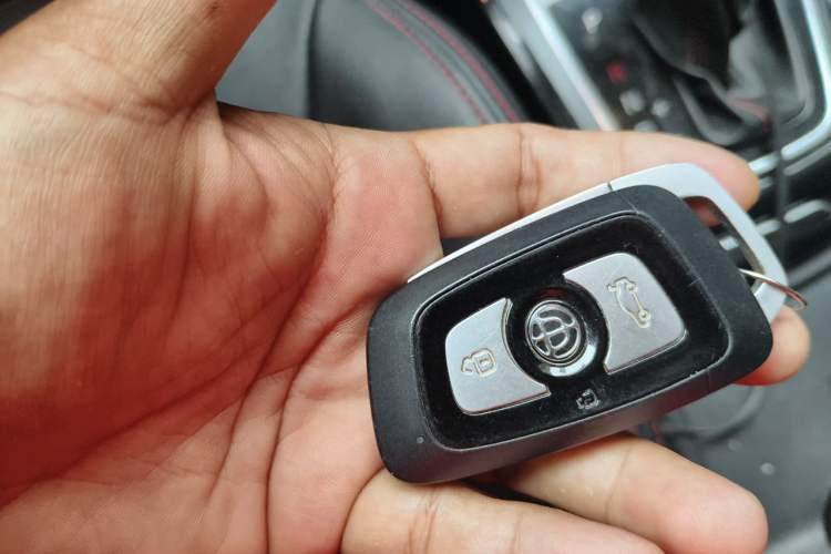 Used Brilliance V3 2016 1.5L Automatic Smart Version Vehicle Key