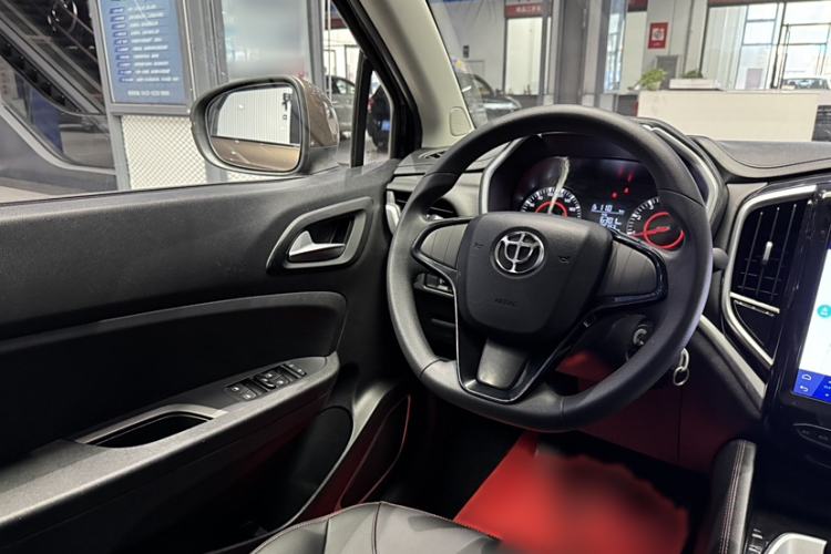 Used Brilliance V3 2017 1.5L Manual Comfort Model Interior 2