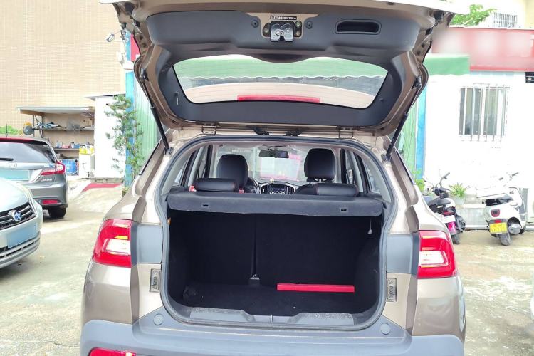 Used Brilliance V3 2017 1.5L Manual Comfort Model Trunk