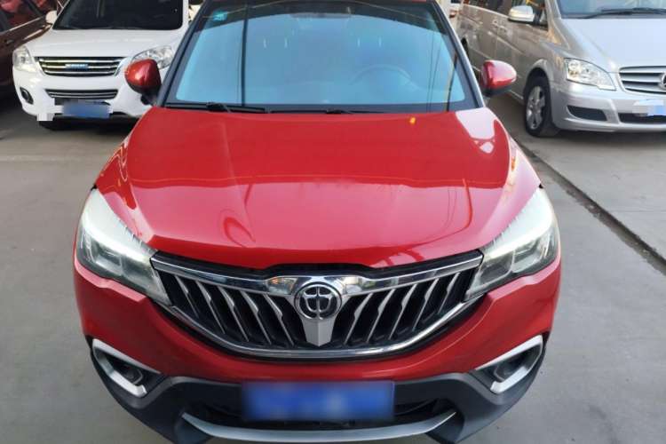 Used Brilliance V3 2017 1.5L Automatic Comfort Model Exterior 1