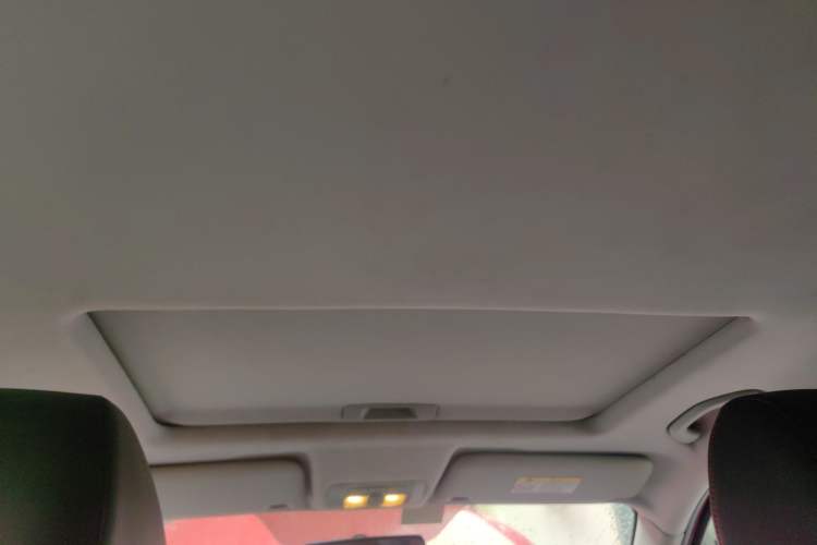 Used Brilliance V3 2017 1.5L Automatic Smart Version Headliner