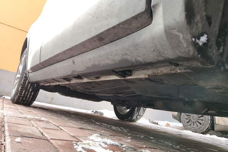 Used Brilliance V3 2017 1.5L Automatic Smart Version Chassis Front Right