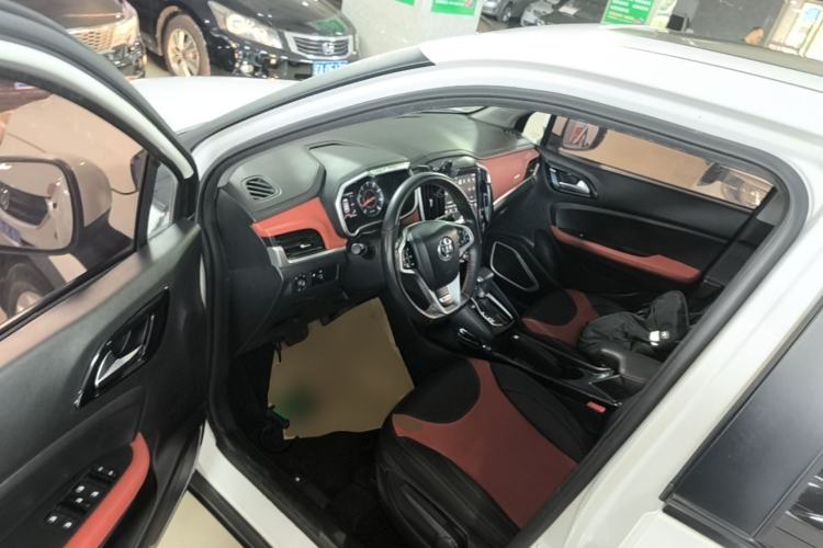 Used Brilliance V3 2017 1.5L Automatic Smart Version Driver Seat