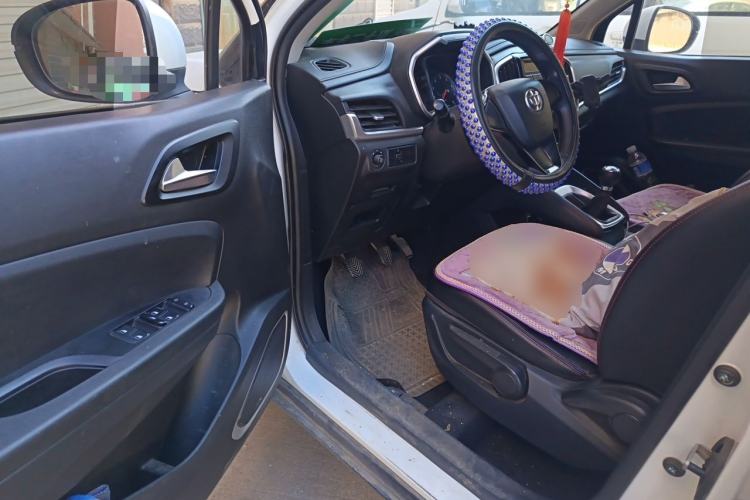 Used Brilliance V3 2017 1.5L Manual Comfort Model Driver Seat