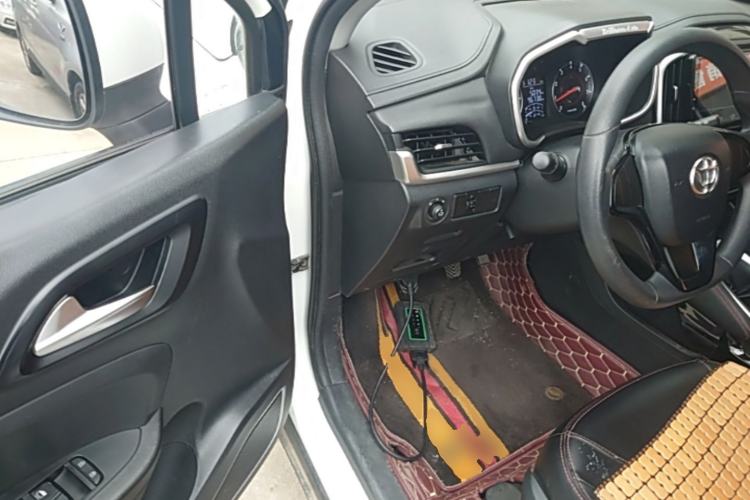 Used Brilliance V3 2017 1.5L Manual Comfort Model Driver Seat