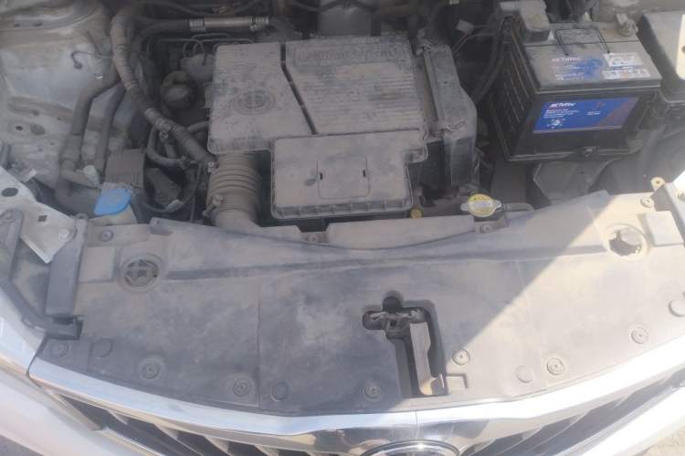 Used Brilliance V3 2017 1.5L Manual Comfort Model Engine Bay