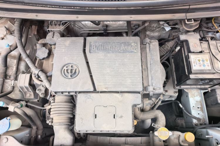 Used Brilliance V3 2017 1.5L Manual Comfort Model Engine Bay