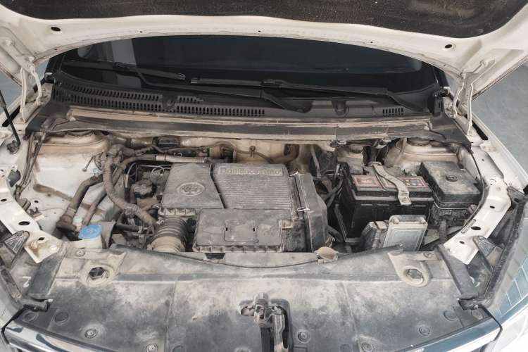 Used Brilliance V3 2017 1.5L Automatic Comfort Model Engine Bay