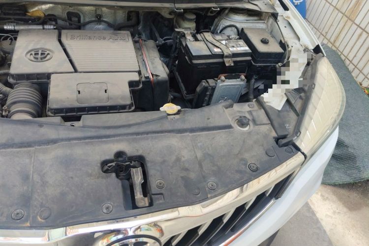Used Brilliance V3 2017 1.5L Automatic Smart Version Engine Bay Left