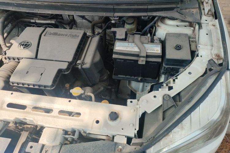 Used Brilliance V3 2017 1.5L Manual Smart Model Engine Bay Left