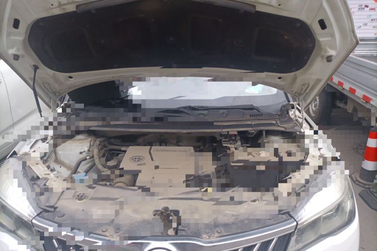 Used Brilliance V3 2017 1.5L Manual Comfort Model Engine Bay