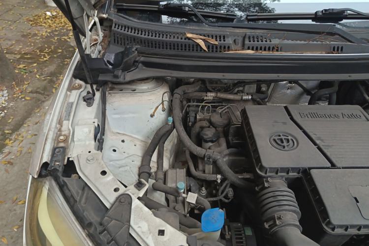 Used Brilliance V3 2017 1.5L Automatic Elite Model Engine Bay Right