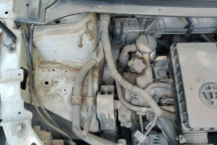 Used Brilliance V3 2017 1.5L Manual Comfort Model Engine Bay Right