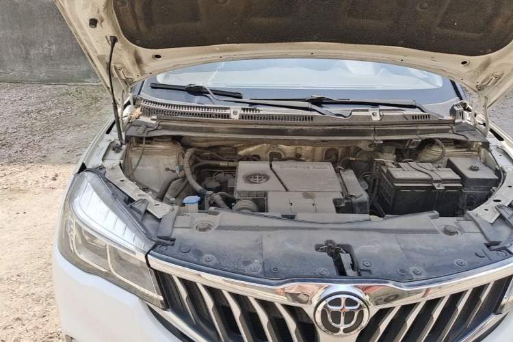 Used Brilliance V3 2017 1.5L Manual Elite Model Engine Bay Right