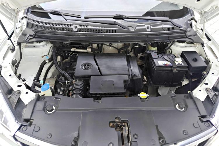 Used Brilliance V3 2017 1.5L Manual Smart Model Engine Bay