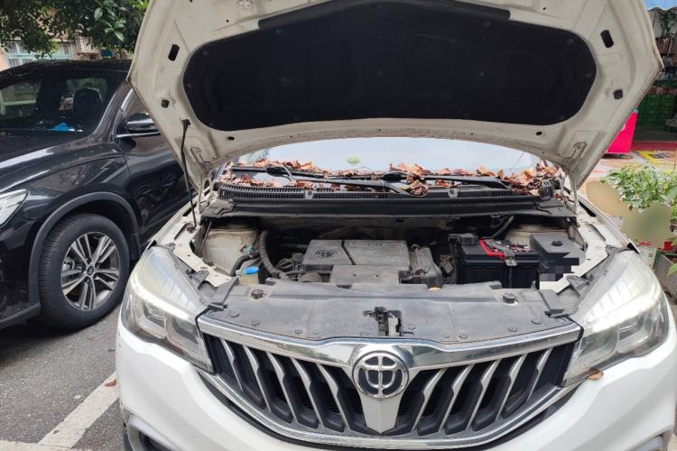 Used Brilliance V3 2017 1.5L Manual Comfort Model Engine Bay