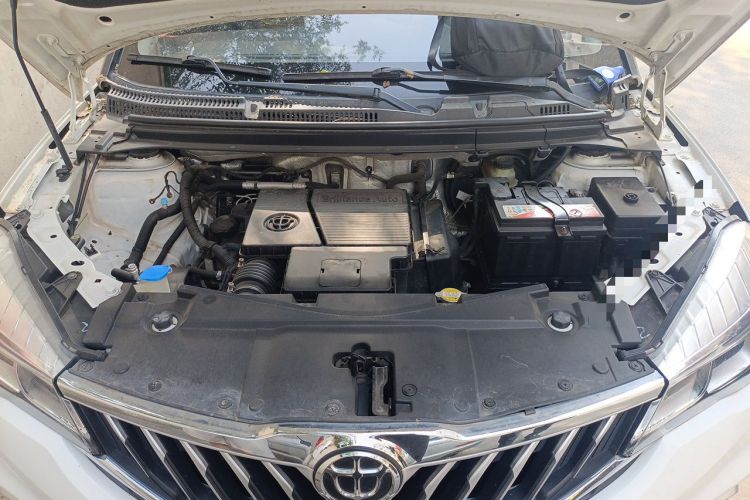 Used Brilliance V3 2017 1.5L Manual Comfort Model Engine Bay