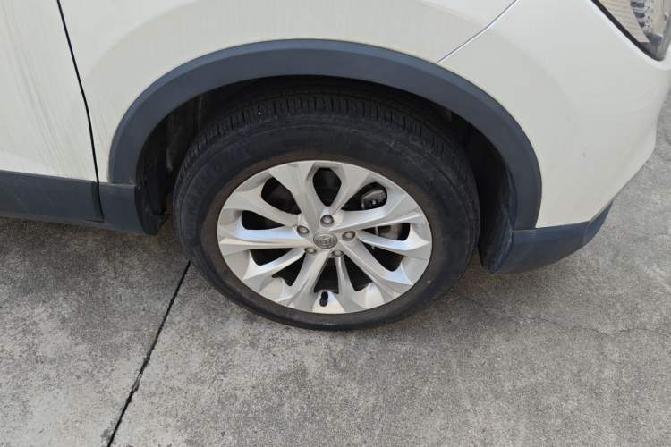 Used Brilliance V3 2017 1.5L Automatic Smart Version Exterior 1