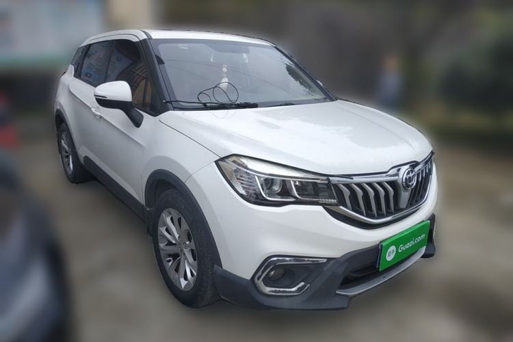Used Brilliance V3 2017 1.5L Automatic Smart Version Exterior 2