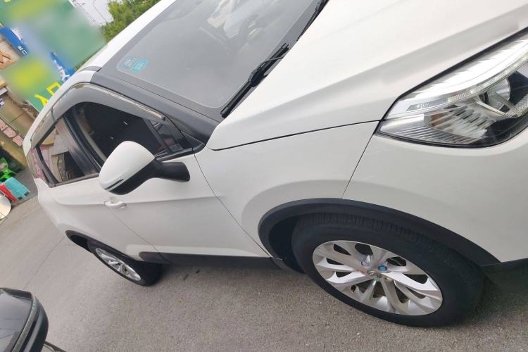 Used Brilliance V3 2017 1.5L Automatic Smart Version Exterior 2