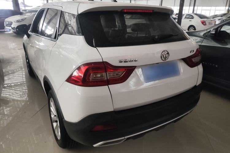 Used Brilliance V3 2017 1.5L Manual Smart Model Exterior 3