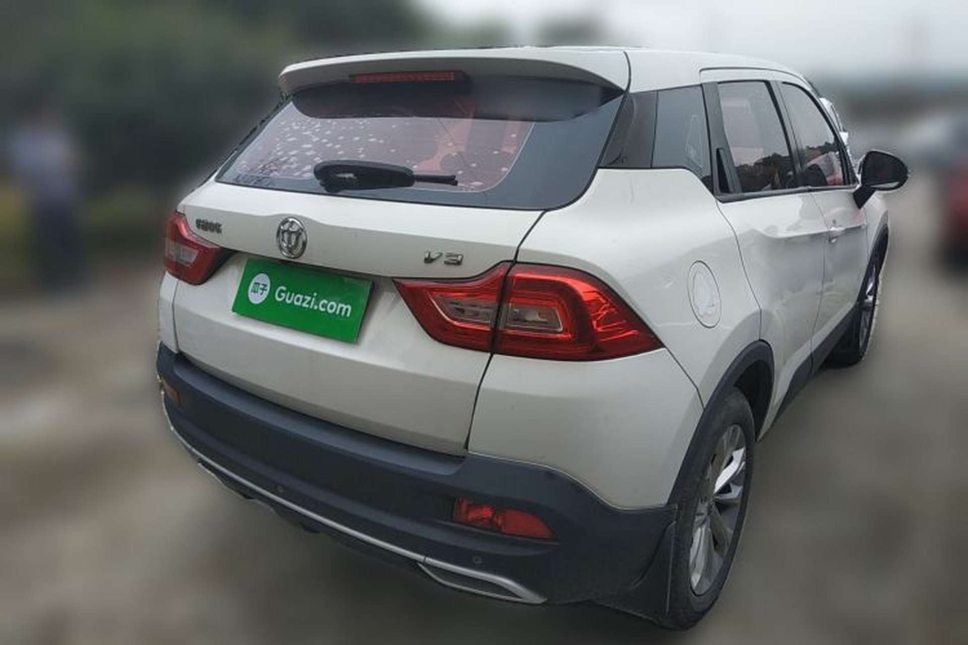 Used Brilliance V3 2017 1.5L Automatic Smart Version Exterior 5