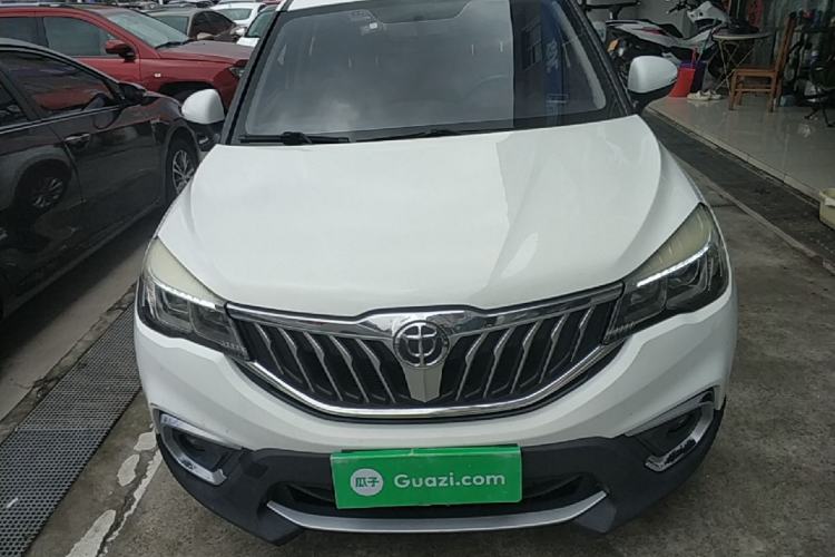 Used Brilliance V3 2017 1.5L Manual Smart Model Front