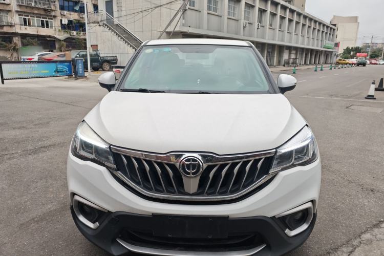 Used Brilliance V3 2017 1.5L Manual Smart Model Front