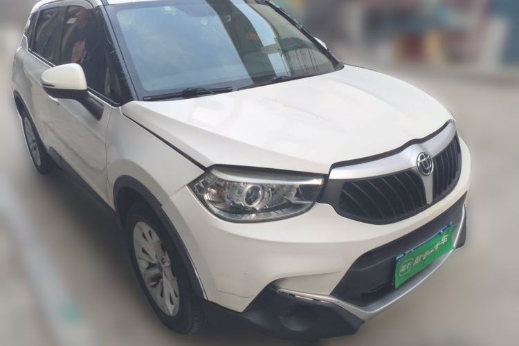 Used Brilliance V3 2017 1.5L Manual Comfort Model Front Right 45 Deg