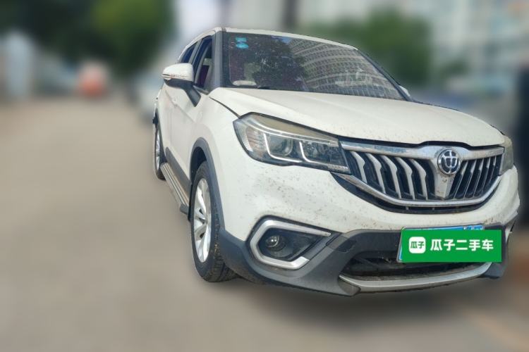 Used Brilliance V3 2017 1.5L Manual Smart Model Front Right 45 Deg