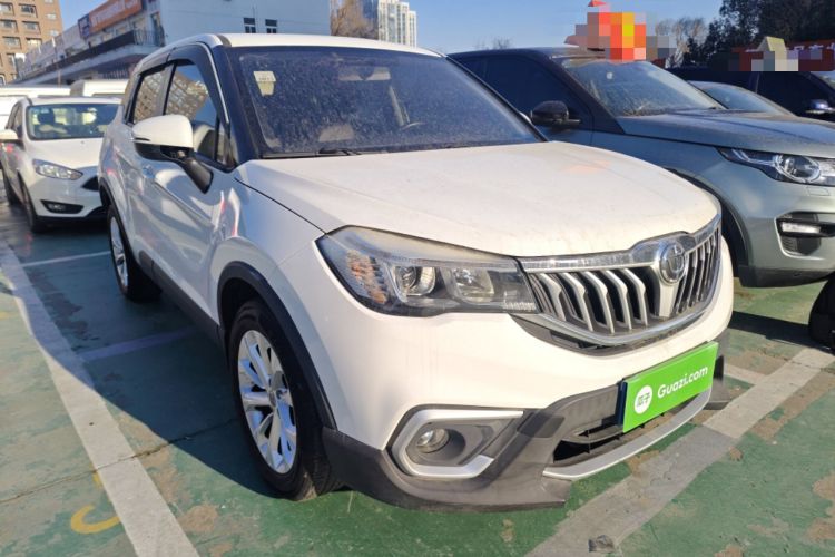 Used Brilliance V3 2017 1.5L Automatic Smart Version Front Right 45 Deg