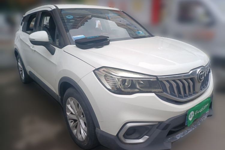 Used Brilliance V3 2017 1.5L Manual Comfort Model Front Right 45 Deg