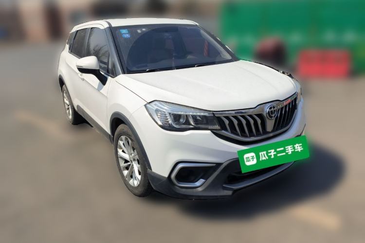 Used Brilliance V3 2017 1.5L Manual Comfort Model Front Right 45 Deg