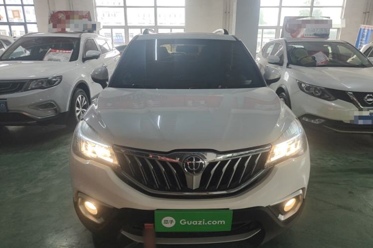Used Brilliance V3 2017 1.5L Manual Smart Model Front