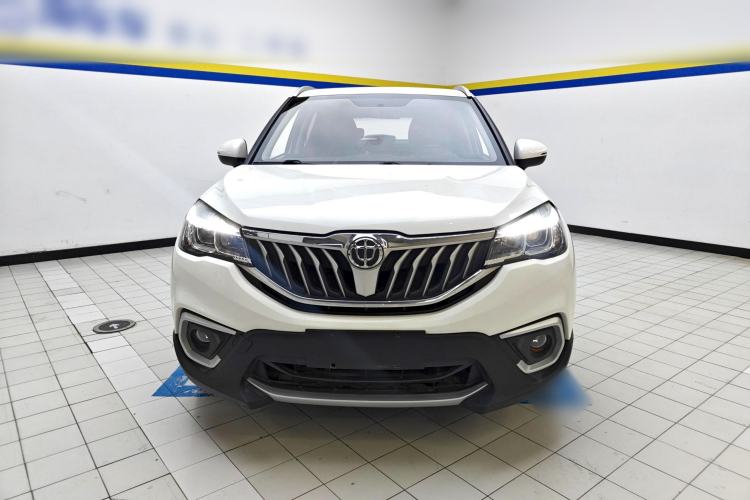 Used Brilliance V3 2017 1.5L Manual Smart Model Front