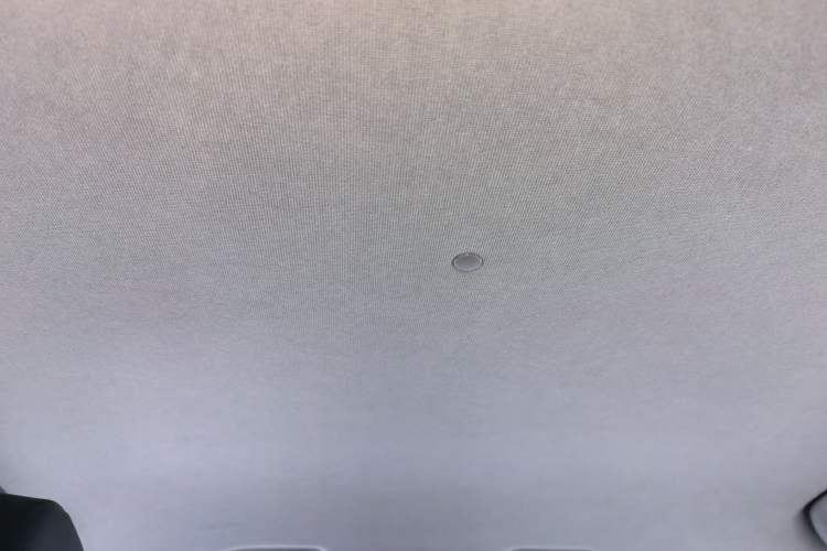 Used Brilliance V3 2017 1.5L Manual Comfort Model Headliner